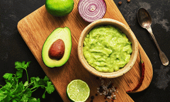 Diabetic Friendly Guacamole Recipe | A Healthy Snack Choice